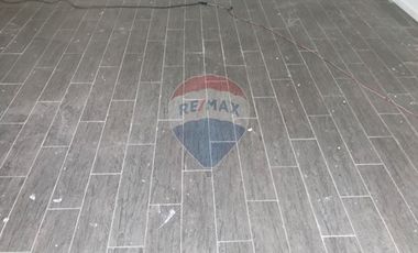 EXCELENTE UBICACION LOCAL POR ESTRENAR!!