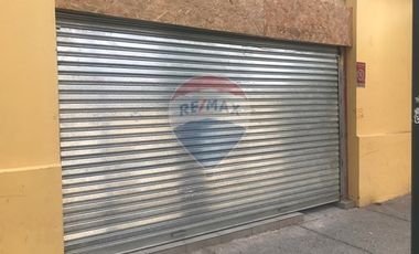 EXCELENTE UBICACION LOCAL POR ESTRENAR!!