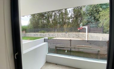 Casa 5D 3B Moderna Casa  Mirador de Nogales