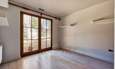 Casa estilo chilena, gran terreno excelente conectividad