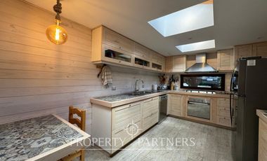 Moderna casa en condominio La puntilla de Villarrica