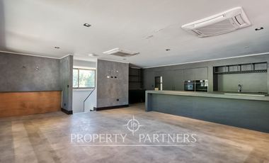 Excelente y Gran oficina en Arriendo. Avenida Pedro de Valdivia, Providencia