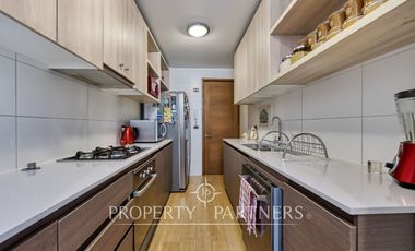 Excelente y cómodo departamento en venta en La Dehesa cercano a servicios, colegios y comercio