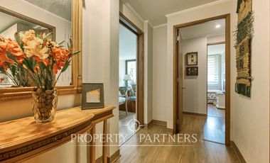 Excelente y cómodo departamento en venta en La Dehesa cercano a servicios, colegios y comercio