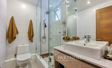 Excelente y cómodo departamento en venta en La Dehesa cercano a servicios, colegios y comercio