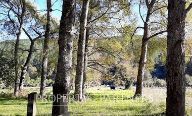 Preciosos terrenos orilla Rio Cruces