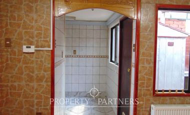 Se vende linda y luminosa casa por sector Capitán Guillermos
