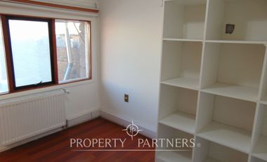 Se vende linda y luminosa casa por sector Capitán Guillermos