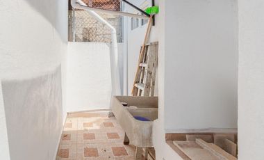 Casa para renovar en portales