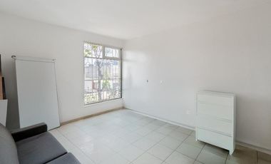 Casa para renovar en portales