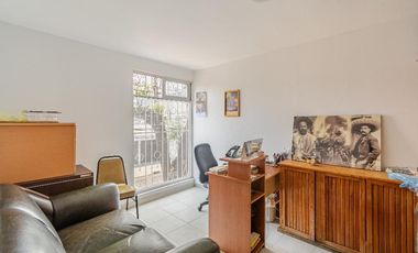 Casa para renovar en portales