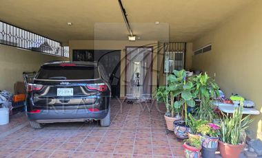 Casas Venta San Nicolás de los Garza  40-CV-7710