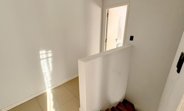 Casa 5 ambientes con piscina y Quincho en Acantilados