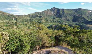 VENDO LOTE EN ALTO DE PAJAS, CONDOMINIO  DOS MADEROS