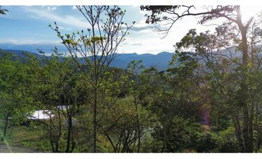 VENDO LOTE EN ALTO DE PAJAS, CONDOMINIO  DOS MADEROS