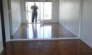 DEPARTAMENTO 3 AMBIENTES EN ALQUILER PALERMO CON COCHERA