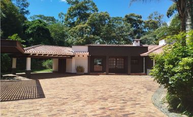 Casa para Arriendo en El Retiro sector Don Diego