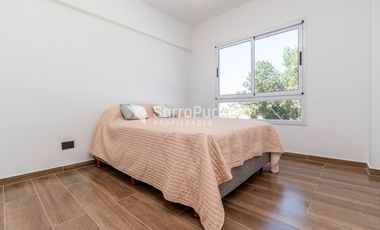 Venta departamento 2 ambientes en Lomas del Mirador ( 1º C)
