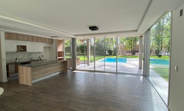 Casa en  venta Puerto Paraiso ¨Club de Rio¨ Gral. Lagos