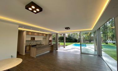 Casa en  venta Puerto Paraiso ¨Club de Rio¨ Gral. Lagos