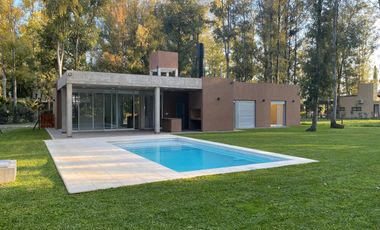 Casa en  venta Puerto Paraiso ¨Club de Rio¨ Gral. Lagos