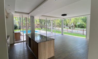 Casa en  venta Puerto Paraiso ¨Club de Rio¨ Gral. Lagos