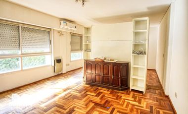 Depto monoambiente en venta, excelente ubicación en Martínez