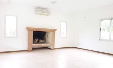 Casa en alquiler en Barrio San Isidro Labrador - Villanueva.