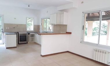 Casa en alquiler en Barrio San Isidro Labrador - Villanueva.
