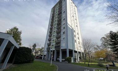 Alquiler de departamento de 3 ambientes con balcón en Wilde