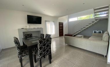 Venta Casa 4 ambientes con Pileta y Jardin en La Horqueta de Echeverria