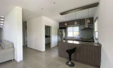 Venta Casa 4 ambientes con Pileta y Jardin en La Horqueta de Echeverria