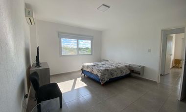 Venta Casa 4 ambientes con Pileta y Jardin en La Horqueta de Echeverria