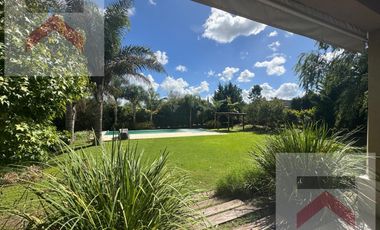 Alquiler TEMPORARIO o ANUAL Casa AMOBLADA 3 dormitorios piscina Chacras de la Reserva Cardales