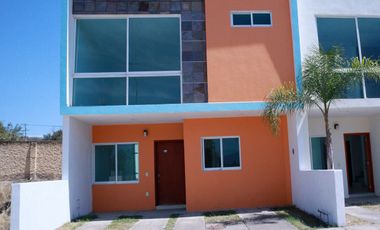 CASA EN VENTA EN SANTA CRUZ DEL ASTILLERO