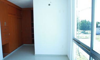 CASA EN VENTA EN SANTA CRUZ DEL ASTILLERO