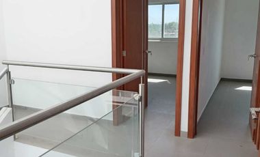 CASA EN VENTA EN SANTA CRUZ DEL ASTILLERO