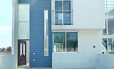 CASA EN VENTA EN SANTA CRUZ DEL ASTILLERO