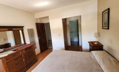 Hermoso 4 ambientes con 2 Baños, Balcón y Cochera en San Martin Centro