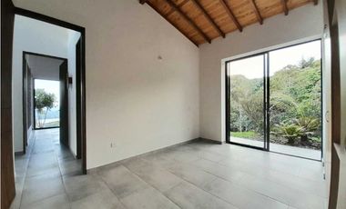 Alquiler Casa Finca vía La Ceja  La U 8824950 DL