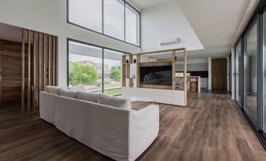 ALQUILER CASA 7 AMBIENTES - SALIDA LAGUNA - C/MUEBLES - CHACRAS DE LA RESERVA