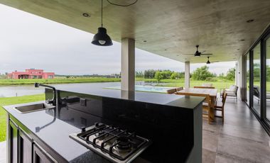 ALQUILER CASA 7 AMBIENTES - SALIDA LAGUNA - C/MUEBLES - CHACRAS DE LA RESERVA