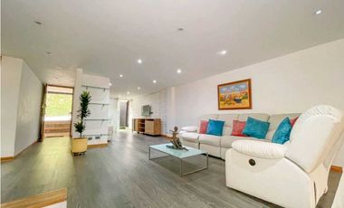 Casa Arriendo Piscina Privada En Venta Poblado El Tesoro