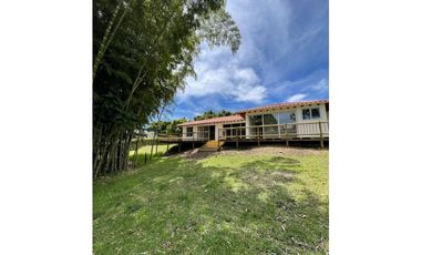 Finca en venta en el Carmen de Viboral