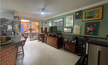 Vendemos hermosa casa en chía !!
