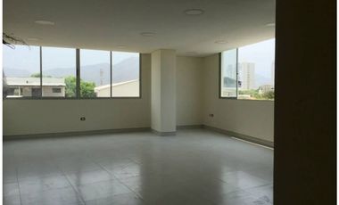 Venta de Oficina, Edf Empresarial, Santa Marta