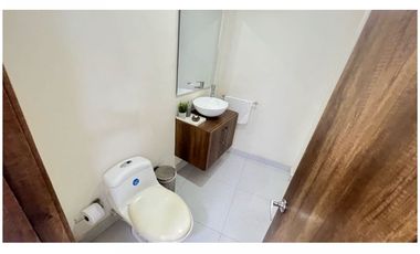 Venta de Oficina, Edf Empresarial, Santa Marta