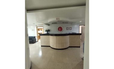 oficina para remodelar en el mejor punto de medellin
