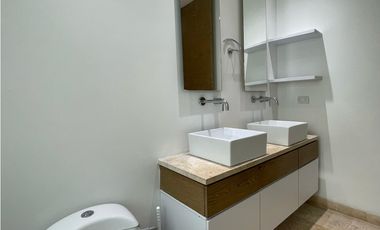 Apartamento en Arriendo Los Balsos Medellín