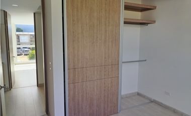 CASA DE 2 PISOS 112 M2 TRAMONTO CHIA